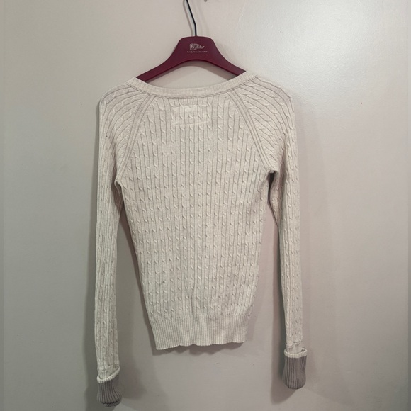 Y2K Style American Eagle Outfitters Cream V-Neck Sweater Woman’s Size Large - Picture 4 of 4
